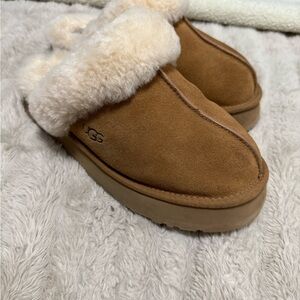 UGG Women's Cozy Tan Slippers